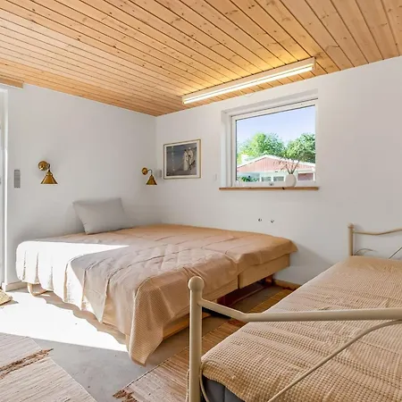 Ferienhaus Viktoria - 500m From The Sea By Interhome